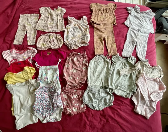 Beautiful Baby girl 9-12 months bundle - Spring/summer