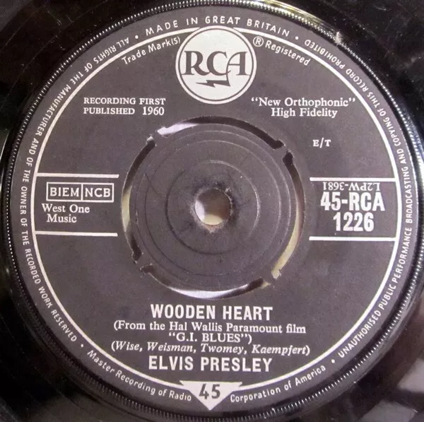 Elvis Presley - Wooden Heart (7", Single)