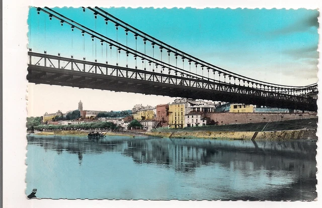 la réole  vue sur la garonne