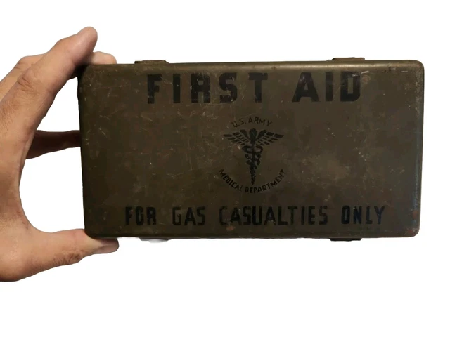 Fuel First Aid US WW2 ESERCITO First Aid For Gas Casualties Only Simbolo Medico Indic ...