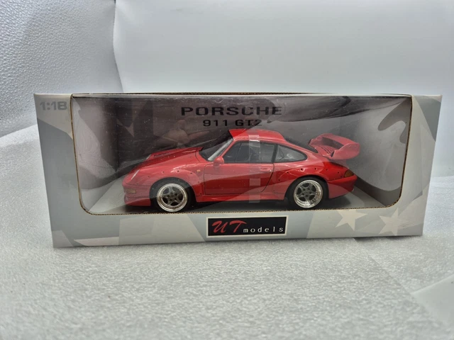 PORSCHE 911 GT2 996 2001 Rouge Red MINICHAMPS 1:43 de reference 430