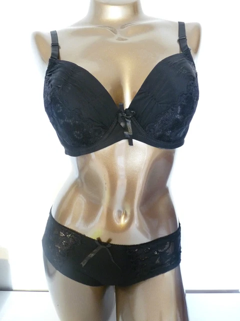 Ensemble Lingerie Soutien-gorge 120E Et Culotte Rose - Grande Taille, Brillant, Neuf Avec étiquettes