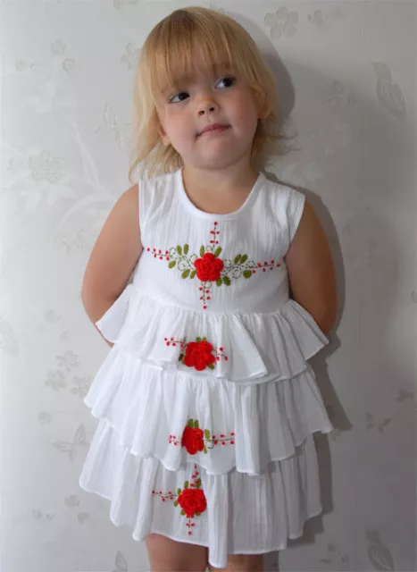 Abito estivo bianco cotone a più livelli per ragazze rose ricamate. 2-8 anni di età