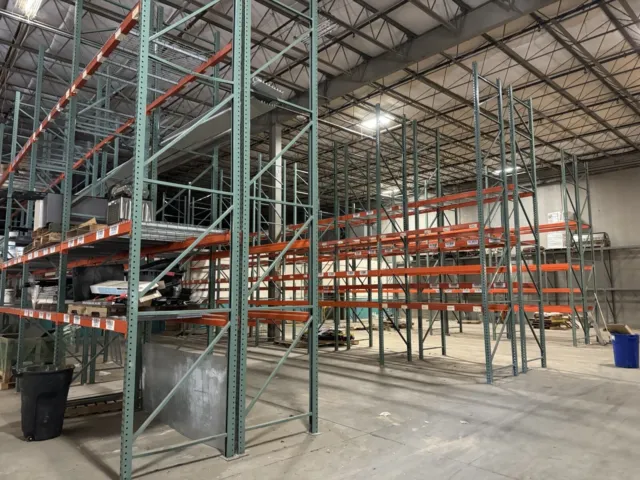 Industrial Pallet Rack Beams & Uprights