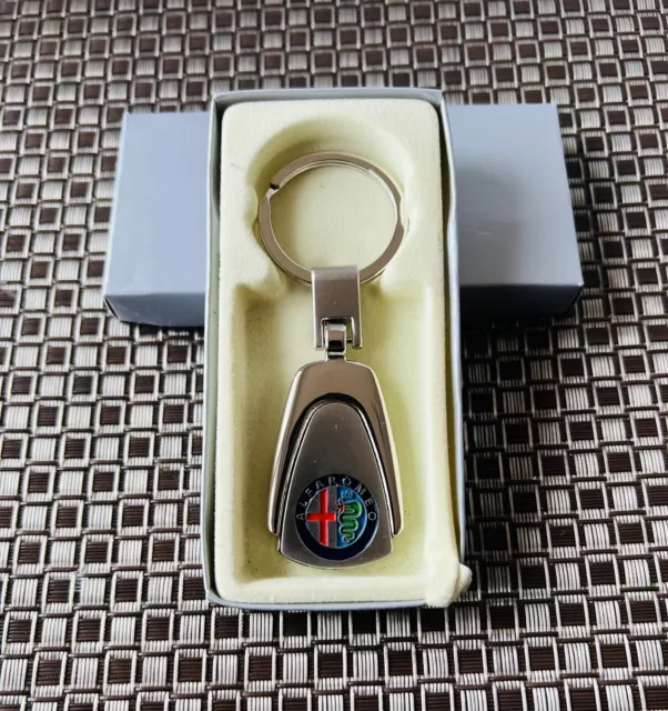 ALFA ROMEO Stainless Steel keyring Vehicle Logo Metal Keychain With Silver Side