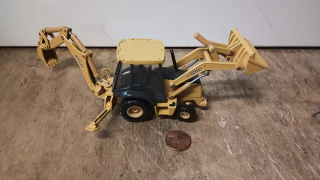 NEW John Deere  Tractor Loader Backhoe Toy  great shape