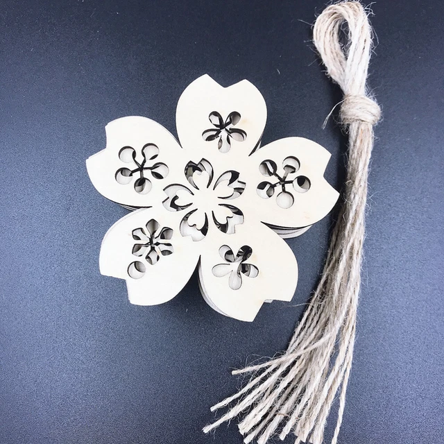 10 PCS M Wooden Snowflake Unfinished Flower Cutouts Hanging Ornament