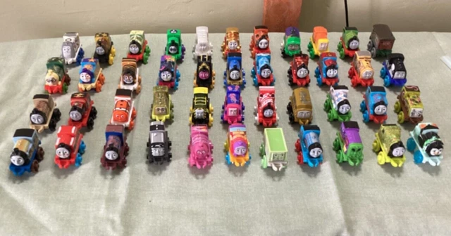 THOMAS THE TANK Engine & Friends Minis Bundle Of 44 Trains £31.00 ...