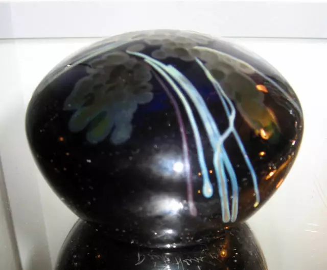 Early 1984 Dick Huss Art Glass Studio Paperweight