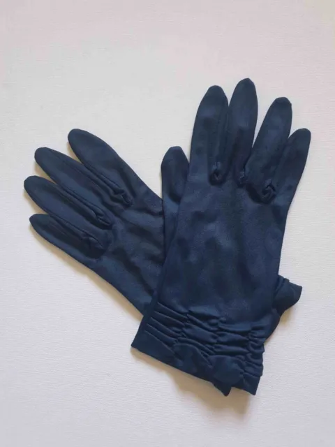 Vintage Short Navy Blue Gloves With Gathered Edge - Size 7