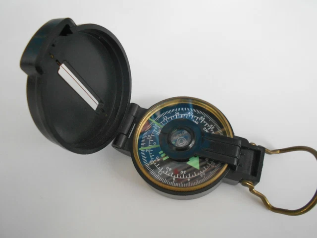 Boussole Vintage Engineer Directionnel Compass - Collection