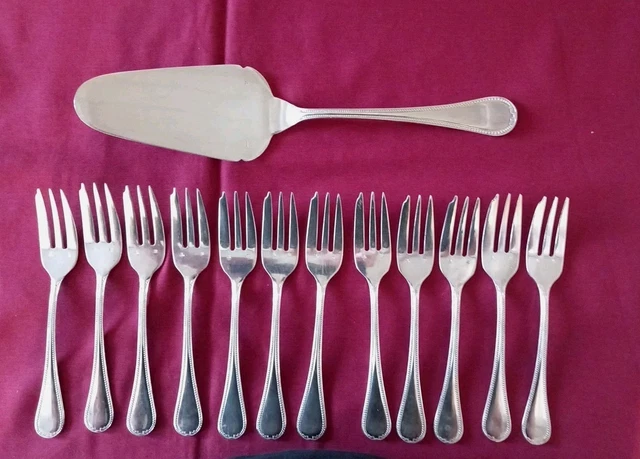 Wellner-Silver, serveur à gâteau avec 12 fourchettes à gâteau dans un coffret. - SOLA