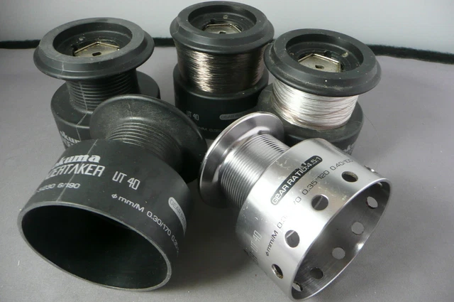 OKUMA UNDERTAKER UT30/40 Reel Body For Parts+Spools**Ibf