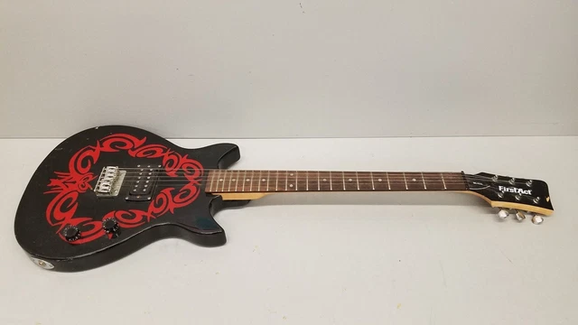 First Act ME455 Electric Guitar - Tested - Missing 1 String First Act ME455 Electric Guitar - Tested - Missing 1 String