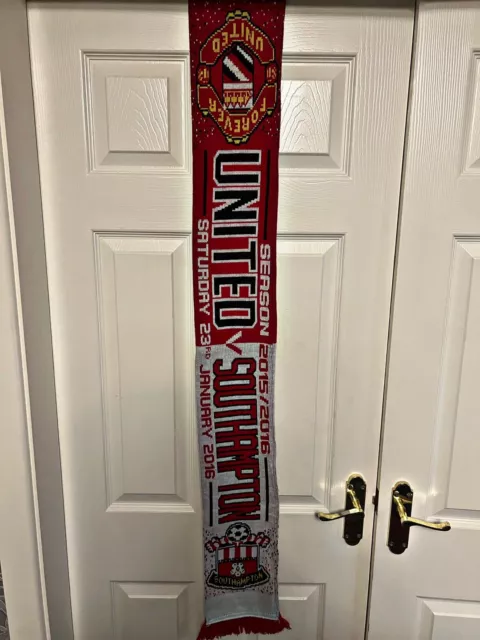 Manchester United VS Southampton 2015/16 Premier League Scarf