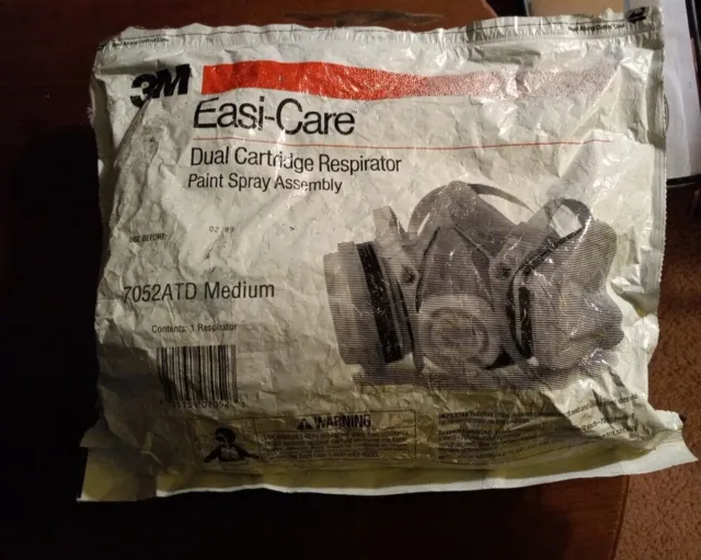 3M Easi-Care Dual Cartridge Respirator ~ Sealed In Package ~ Unknown Expiration