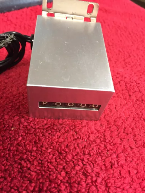 F030 110Vac Hecon Counter New