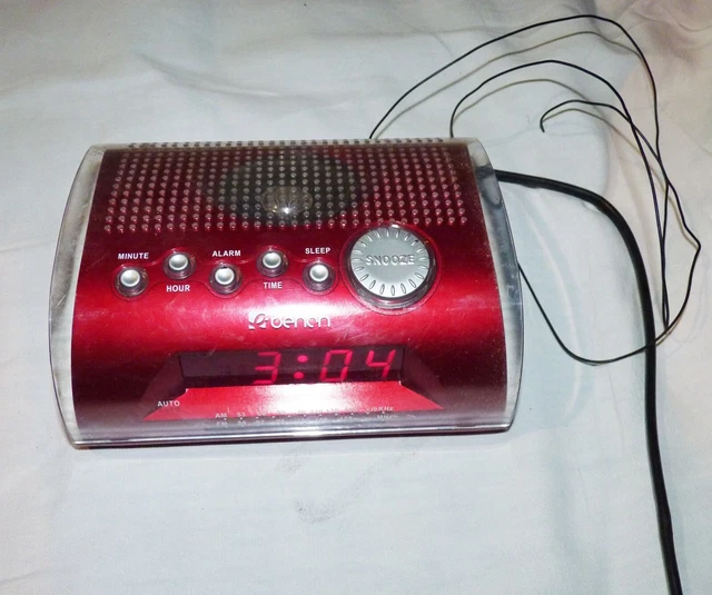 BRANDT BCR152P Projection Alarm Clock Radio AM FM Radio Réveil