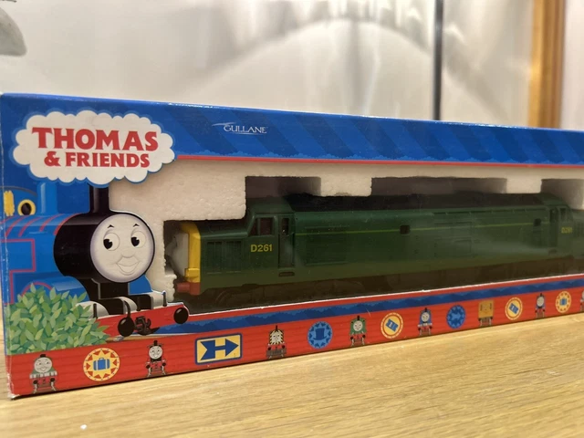 HORNBY THOMAS AND Friends Diesel D261 00 Gauge Train 67.00