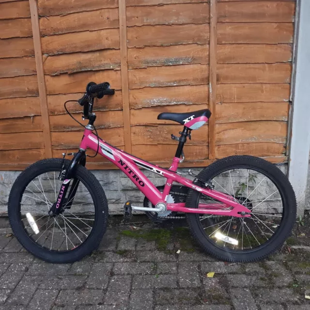 20 inch best sale nitro pink bike