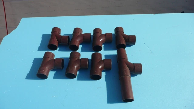 8x 3-Wege 1/1/2" oder 40 mm. passend. 8 Stck. Ellenbogen Abfallrohrbeschläge. Preis für alle