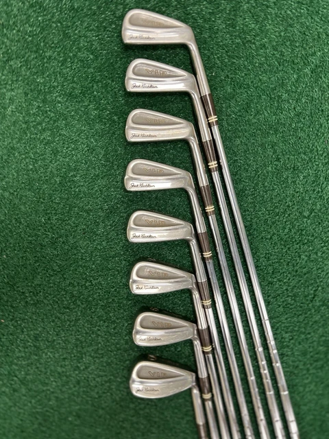 Fers MacGregor VIP Jack Nicklaus 1977 – Set 2 à 9 – Manches Acier – Droitier – Régulier