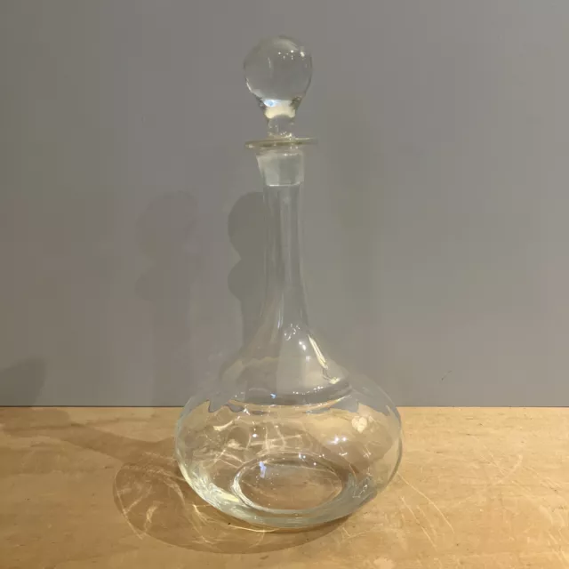 Carafe à décanter le vin en verre avec Bouchon