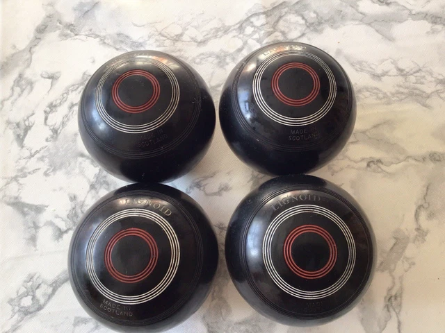 VINTAGE Thomas Taylor Lawn Bowls Lignoid  Size No.5   Marked 1961