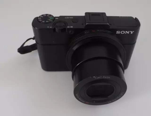 Sony DSC-RX100 M II Digitalkamera 20 Megapixel Cybershot