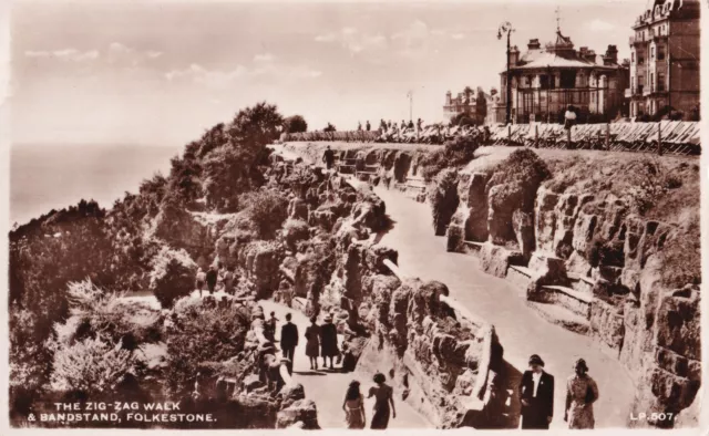 Vintage Lansdowne Postcard - Zig Zag Walk Bandstand, Folkestone, Kent - c1952 RP