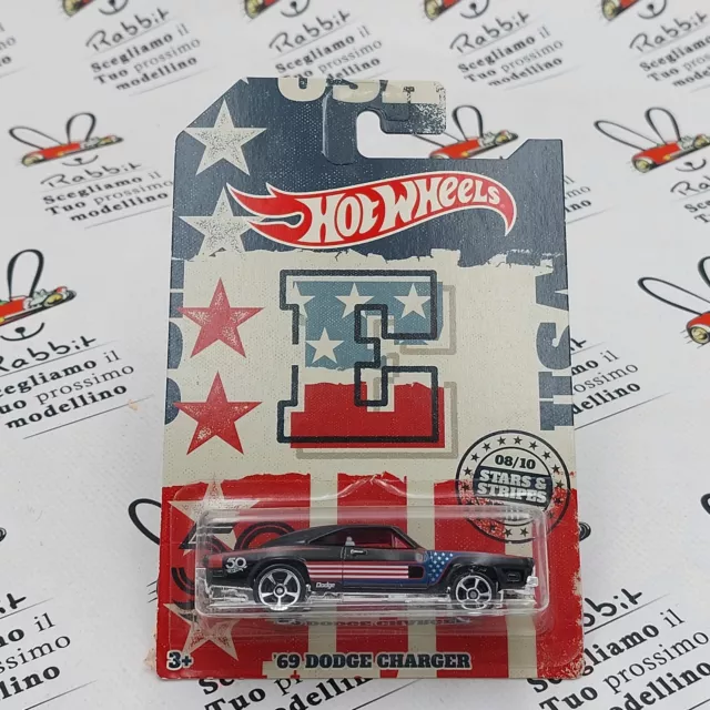 Die Cast " '69 Dodge Charger "  8/10 Stars & Stripes Hot Wheels Scala 1/64