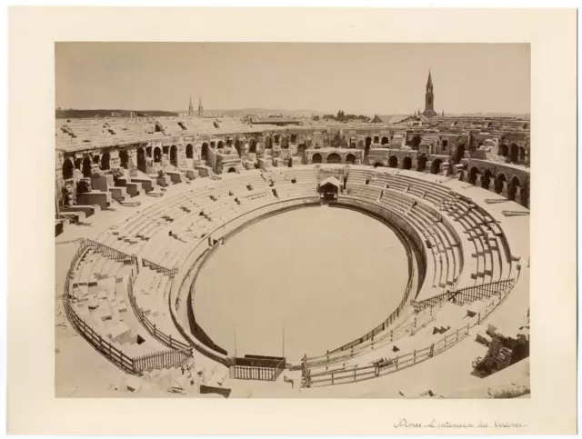 France, Nîmes, l&#039;intérieur des  Arènes Vintage albumen print,  Tirage a