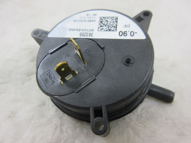 York Luxaire Coleman Mpl 9371Vo-Bs-0022  363255 Furnace Exhaust  Pressure Switch