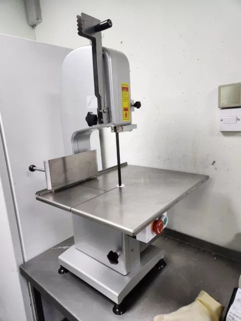 meat cutting bandsaw