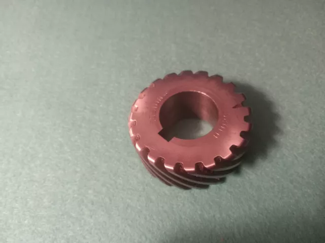 Boston Gear  H1020-L  20 Tooth  10 Pitch  LH Helical Gear 1" Bore- NEW