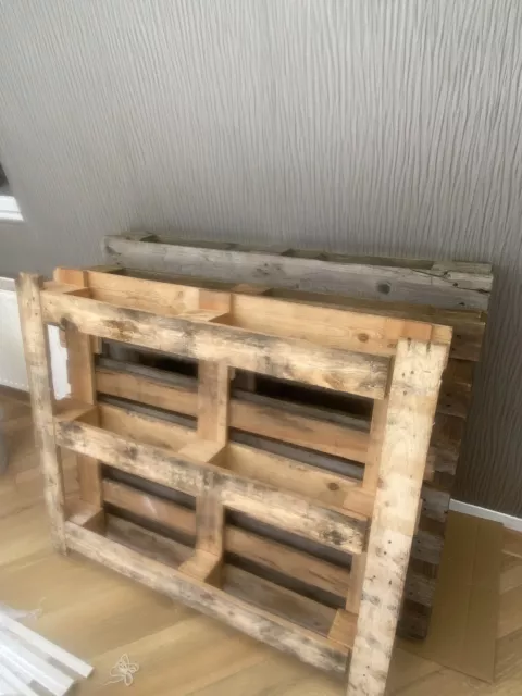 3 X Wooden Pallets - 120cm x 100cm Heavy Duty - Standard Size - Collection Only