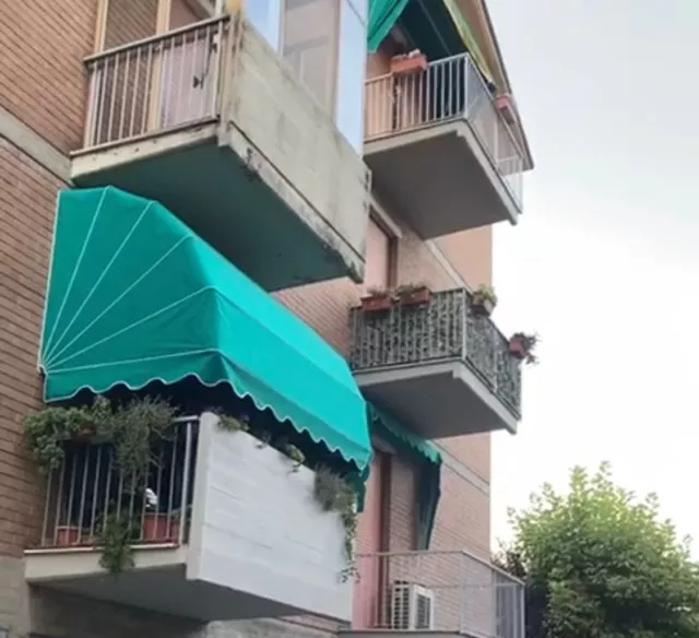 Tenda da sole a cappottina per balcone da esterno parasole impermeabile  parà
