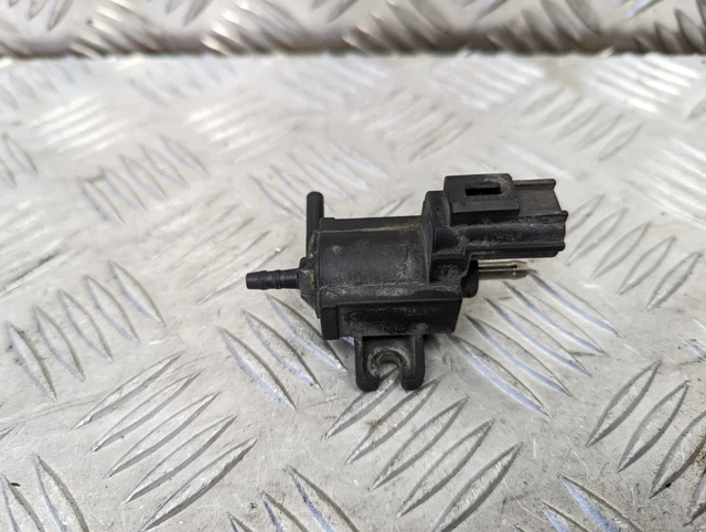 LR011982 VALVE - VACUUM CONTROL For Land Rover Discovery, Range Rover & More