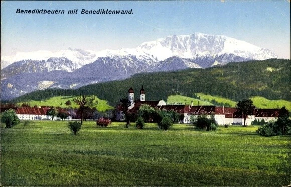 Ak Benediktbeuern in Oberbayern, Ortsansicht mit Benediktenwand - 3685536