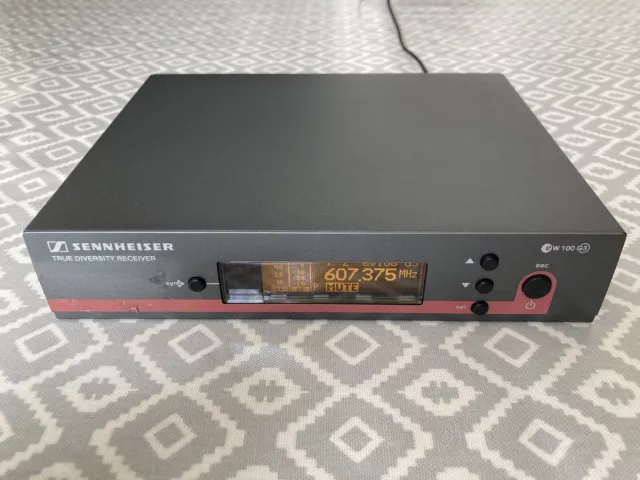 Sennheiser EW100 EM100 G3 GB Wireless Microphone Radio Receiver 606Mhz Ch38 2of5