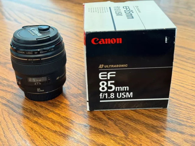 Canon EF 85mm F/1.8 USM Telephoto Fast Prime Lens in Excellent Condition
