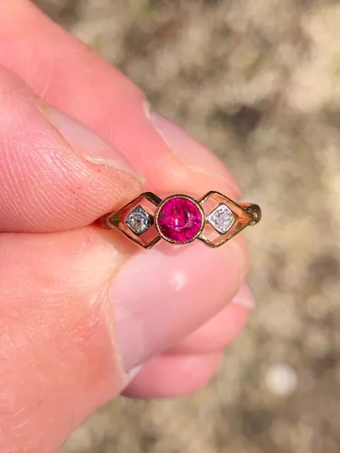 Stunning Antique Victorian Natural untreated Burma Ruby & Diamond Ring 18ct Gold