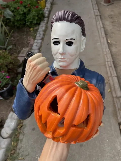Halloween Michael Myers Light Up LED Statue Pumpkin Jack-o-Lantern Yard Decor