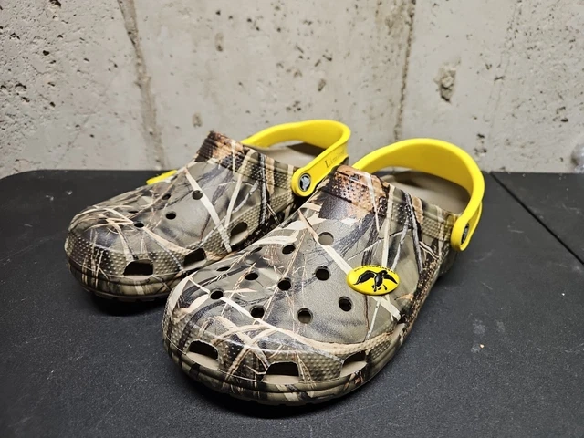 Duck commander crocs deals