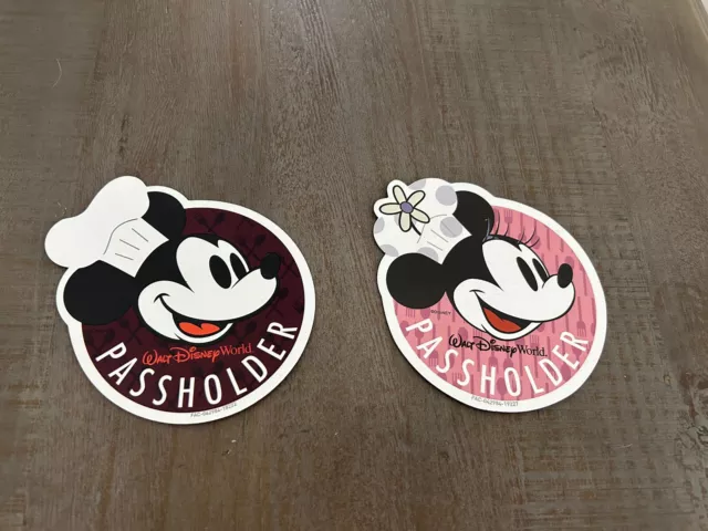 Two Disney World Annual Passholder Magnets: Chef Mickey And Minnie Mouse