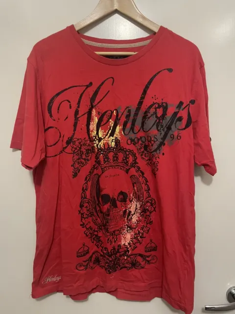 Men’s Henleys Premium Purveyors Of excellence Red Tshirt Size XXL Skull Design