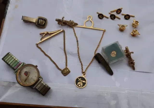 LOT Vintage Masonic Free Mason Jewelry Shriners Lapel Tie Pins Watch Clips Studs