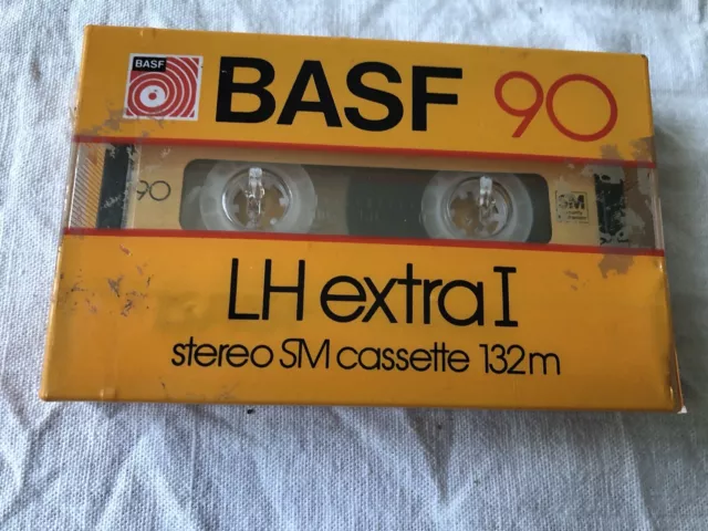 Hi-fi: 1 cassette, K7 audio tape, Basf LH Extra I 90, Neuf.