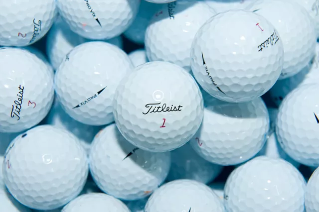 1 Dozen Titleist Pro V1X MINT / Near MINT Grade LATEST(2018) Model Golf Balls