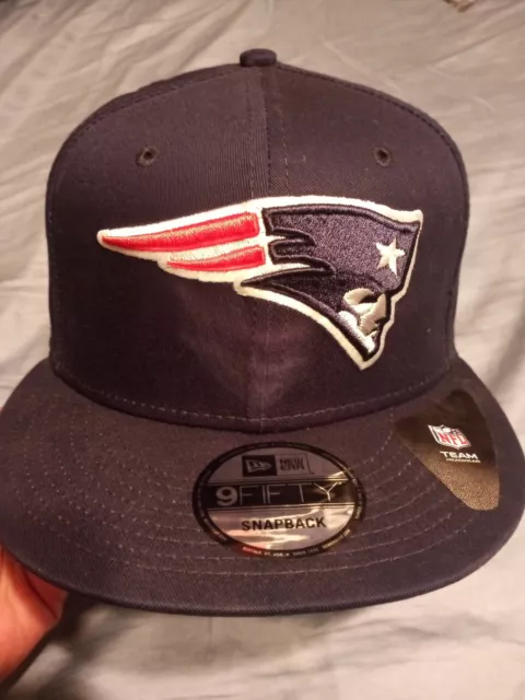 New England Patriots NFL New Era Strike 9FIFTY Adjustable Snapback Hat - Blue